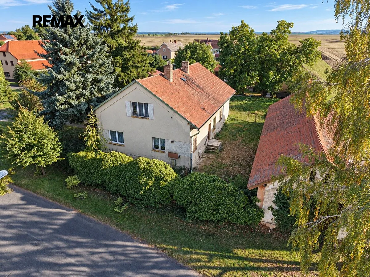 Prodej rodinného domu 110 m², pozemek 1184 m²